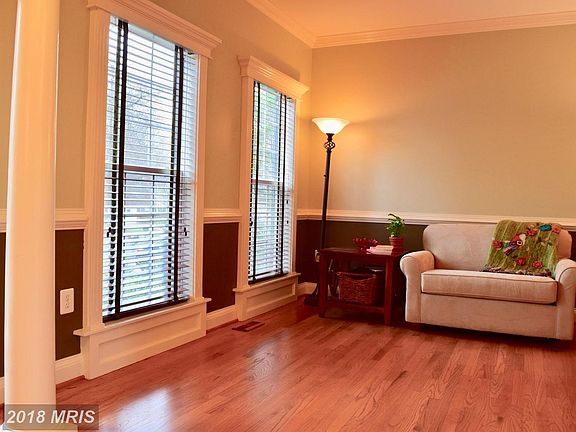 3rd image of 15319 Warm Springs Ln
