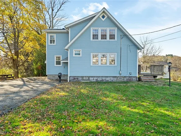 508 Rose Lane St NE, North Canton, OH 44720