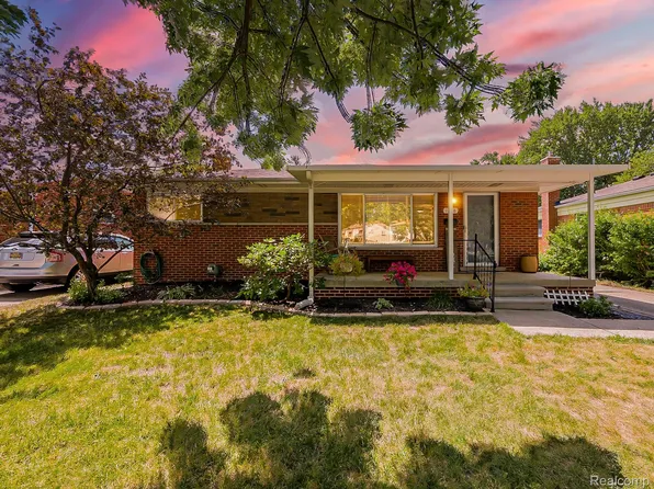 1218 Cynthia Ave, Madison Heights, MI 48071