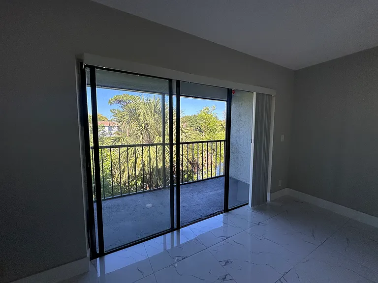 4881 Arjaro Dr #4881 — Photo 20