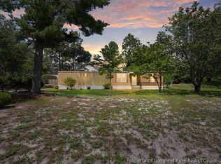 5998 Love Ct, Hope Mills, NC 28348