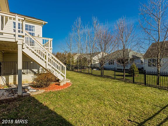 4th image of 5417 Rodriquez Ln
