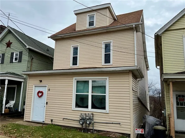 8 S Good St, Jeannette, PA 15644
