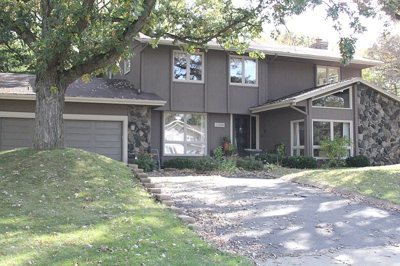 1st image of 2704 Isle Royale Ct