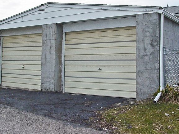 3rd image of 417 S 17th St