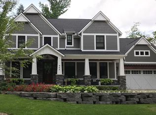 945 Grace St, Northville, MI 48167