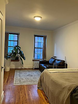 3rd image of 103 Sullivan St APT 4A