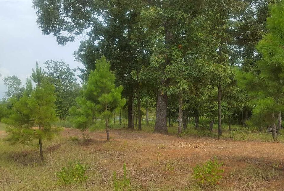 1st image of 9 Heritage Blvd