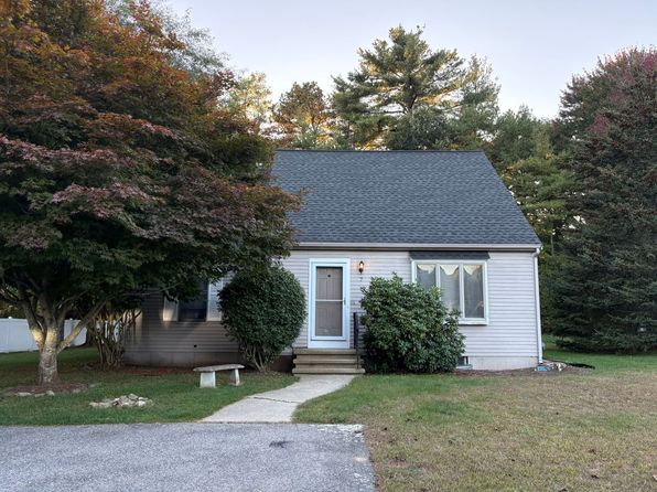 7 Upton Ln