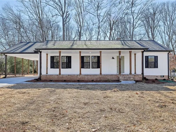 118 Grant St, Eden, NC 27288