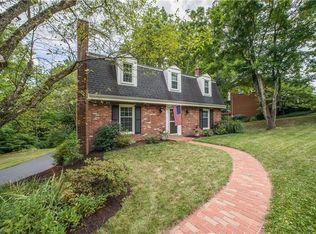 1833 Tilton Dr, Pittsburgh, PA 15241
