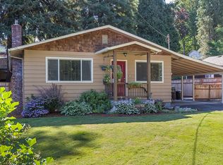 513 E 2nd St, Rainier, OR 97048