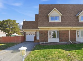 776 Vinette Cres, Ottawa, ON K1E 1W9