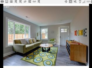7722 N Johnswood Dr, Portland, OR 97203