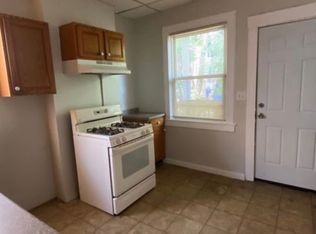 380 Bond St, Bridgeport, CT 06610