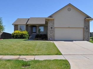 12401 E Boxthorn St, Wichita, KS 67226