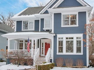629 N Kenilworth Ave, Glen Ellyn, IL
