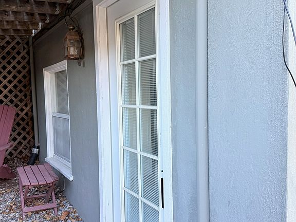 2nd image of 1802A Hillman Ave #A