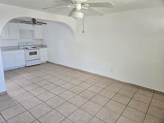 3rd image of 3659 140th Ave APT A