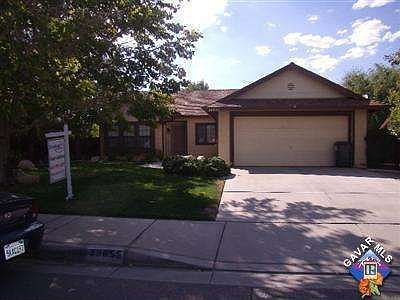 2nd image of 38055 Raintree Ln