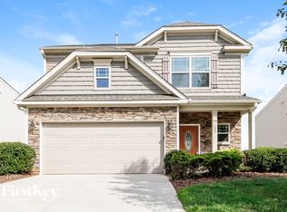 127 Wintergreen Ct, Lexington, NC 27295