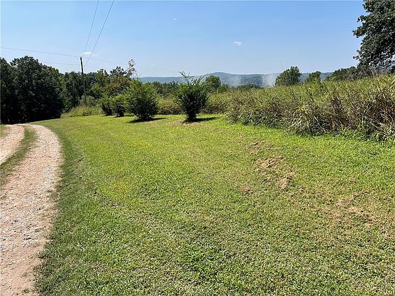 5th image of Robinson Road