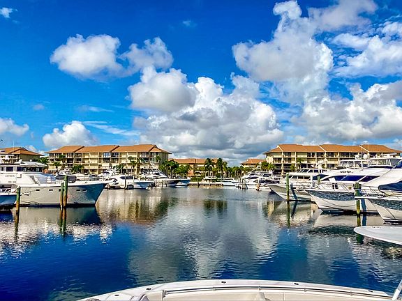3rd image of 1701 Marina Isle Way #103
