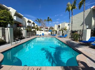 423 2nd St, Hermosa Beach, CA 90254