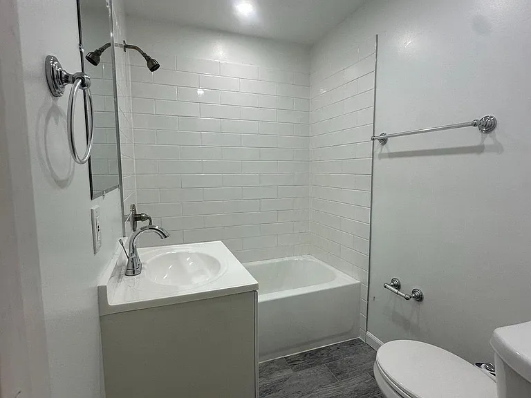 832 Fuller St — Photo 8