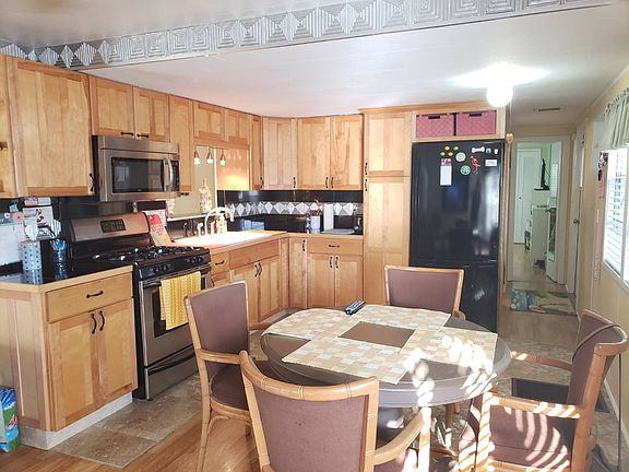 5th image of 4300 E Bay Dr Lot 423