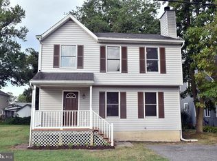621 Charles Ave, Deale, MD 20751