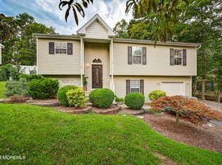 1375 Larchmont Ave, Brick, NJ 08724