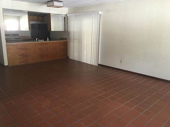 2nd image of 2283 Shady Timbers Cir #C
