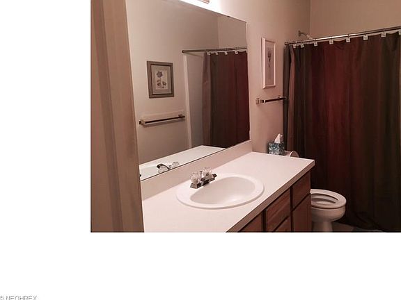 4th image of 1744 Maxwell Blvd #F2