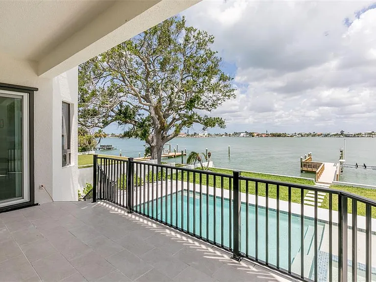 4 Paradise Ln — Photo 15
