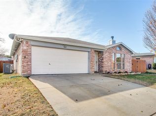 5837 Heatherglen Ter, Fort Worth, TX 76179