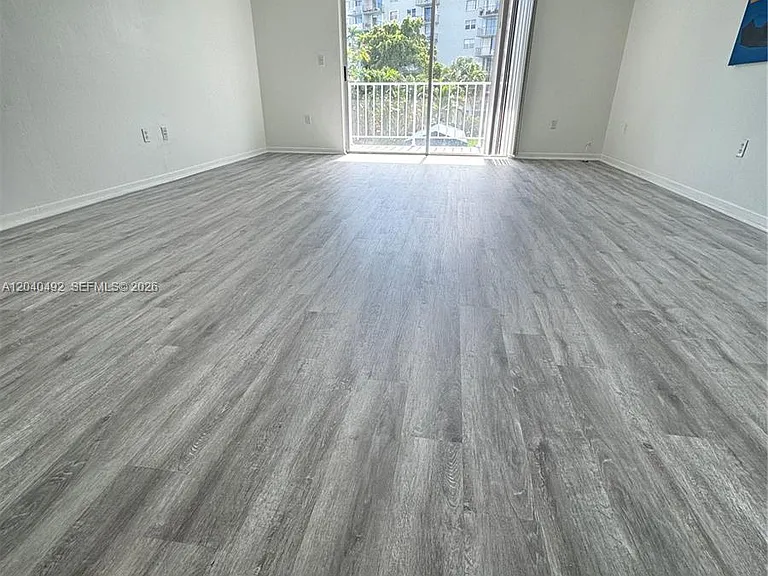 1470 NE 125th Ter #205 — Photo 14