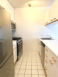 Rented by RELO REDAC INC.