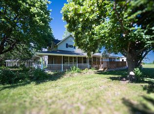 1448 Queen Ave, Livermore, IA 50558