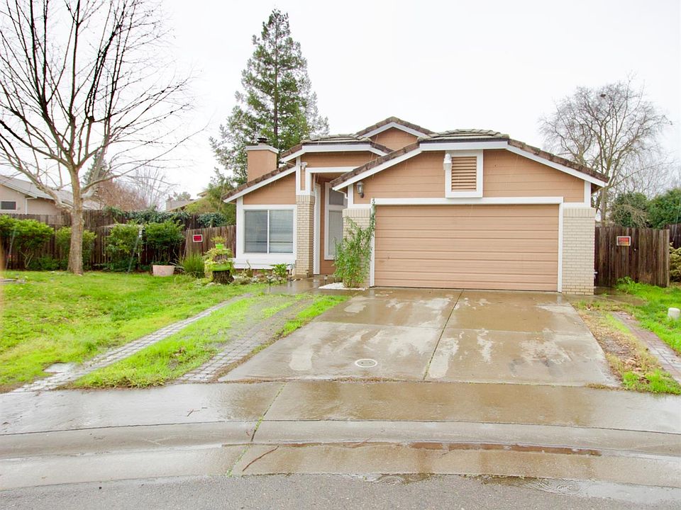 2nd image of 8615 Aspen Ridge Ct