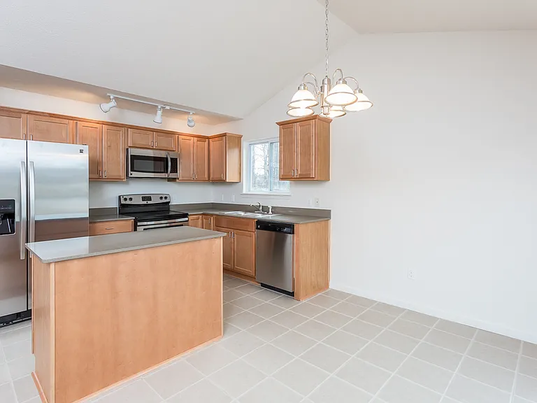 9 Red Plank Way — Photo 4