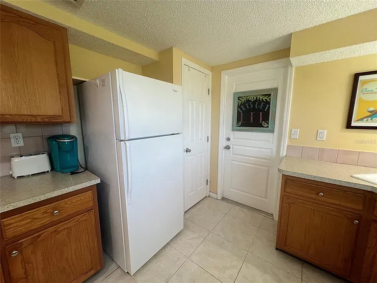 650 Hartford Dr NW — Photo 11