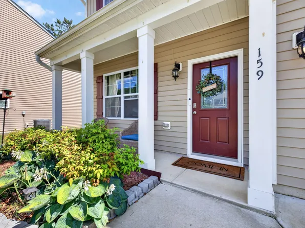 159 Weatherstone Ln, Zebulon, NC 27597