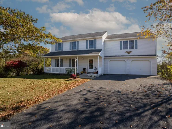 7 Grant Ct, Carlisle, PA 17013