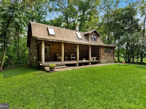 85 Stacy Haines Rd, Lumberton, NJ 08048