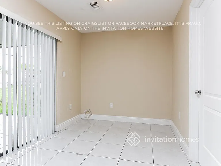 6516 SW 33rd St — Photo 8