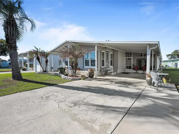 36701 Grace Ave, Zephyrhills, FL 33542