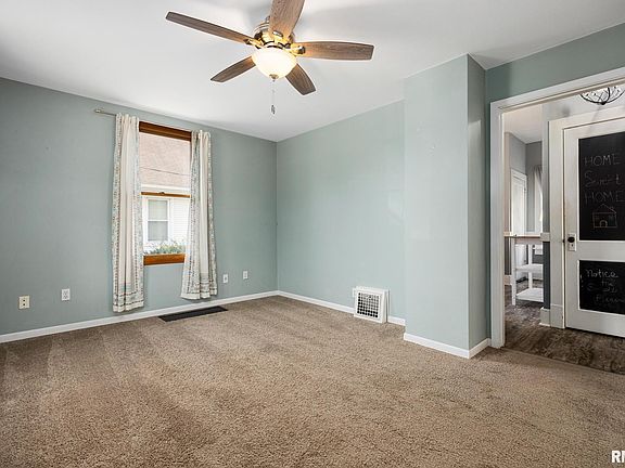 5th image of 605 N Main St