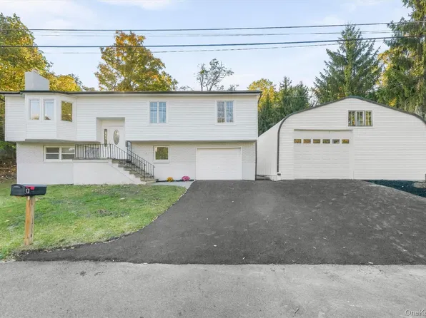 9 Wykagyl Court, Carmel, NY 10512
