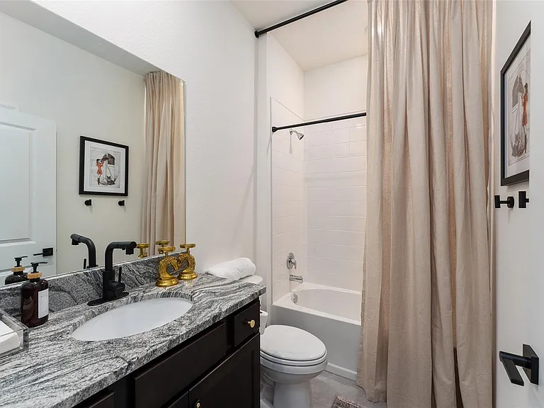 5254 NW 43rd Lane Rd — Photo 41